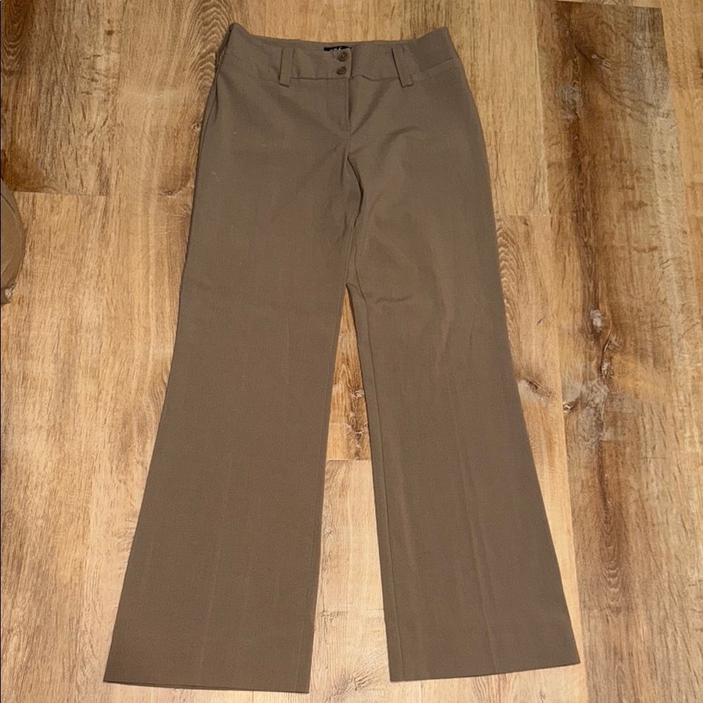 Classic Wide-Leg Trousers